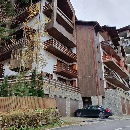 Mikerynos 1 Apartment Sinaia Exterior photo